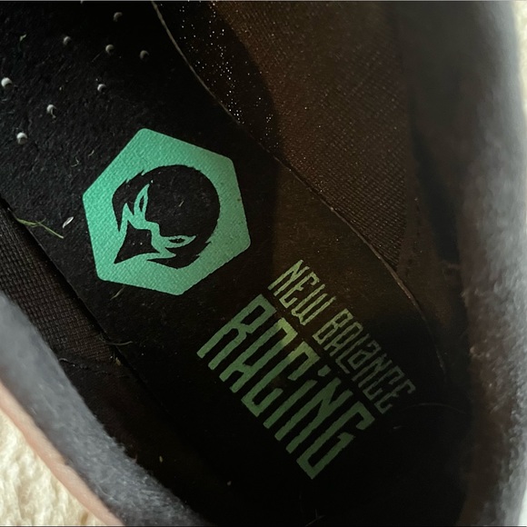 New Balance Men's Middle Distance 500 V6 Running Shoe - Picture 3 of 7